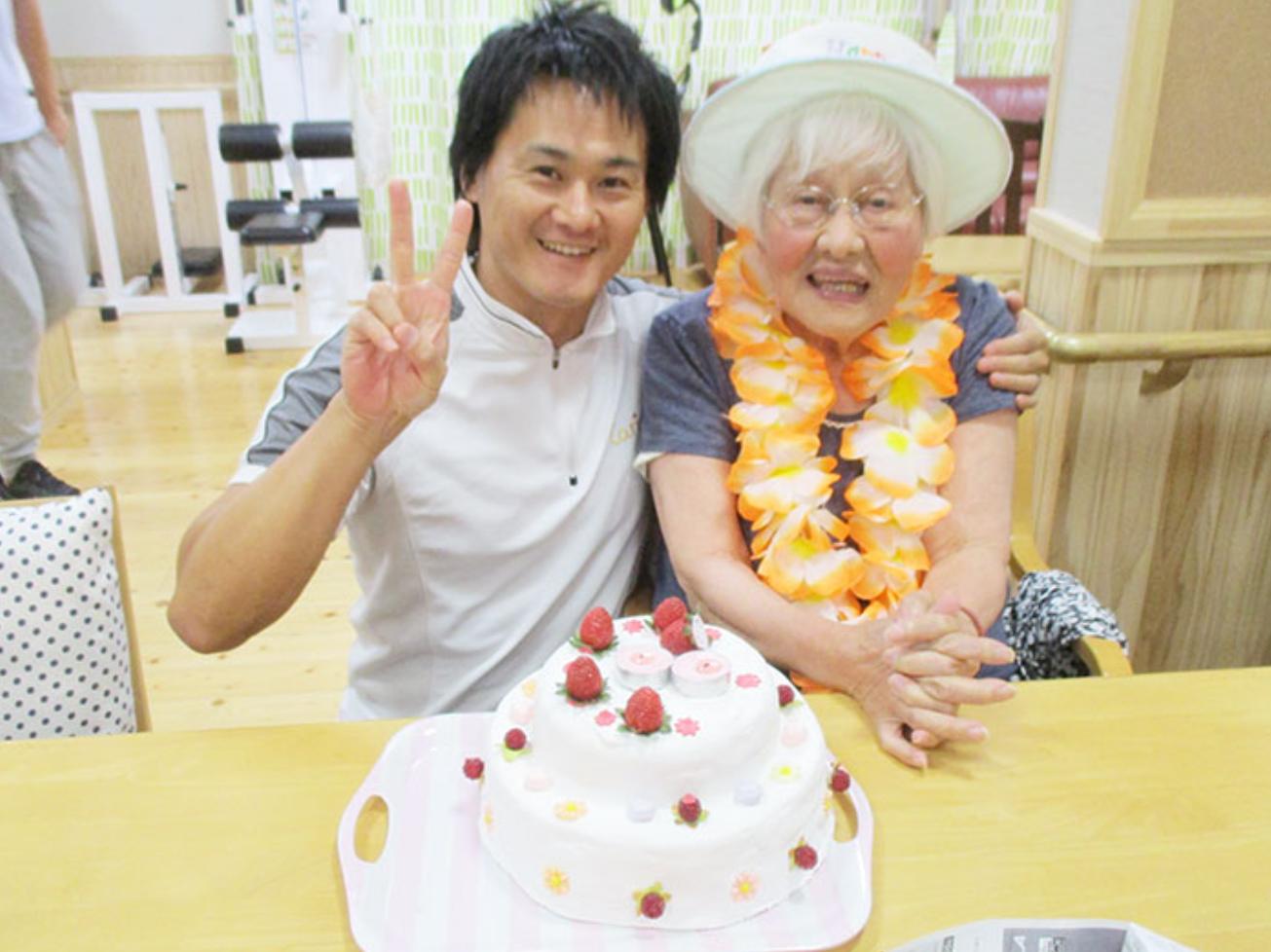 皆様からのご応募お待ち致しております☆