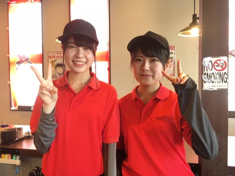 ラーメン屋さん特有のにおいも少なく、女の子にも人気のバイトです。