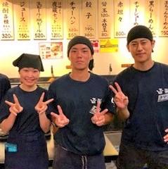 スタッフ同士仲良く楽しくお仕事できます♪