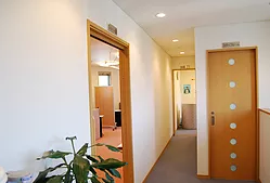 マイカー通勤ＯＫで通勤も楽です