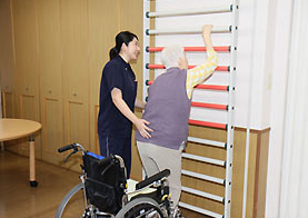 お仕事は先輩スタッフが親切・丁寧に指導します
