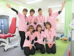 スタッフ同士の関係も良好で明るい職場です。